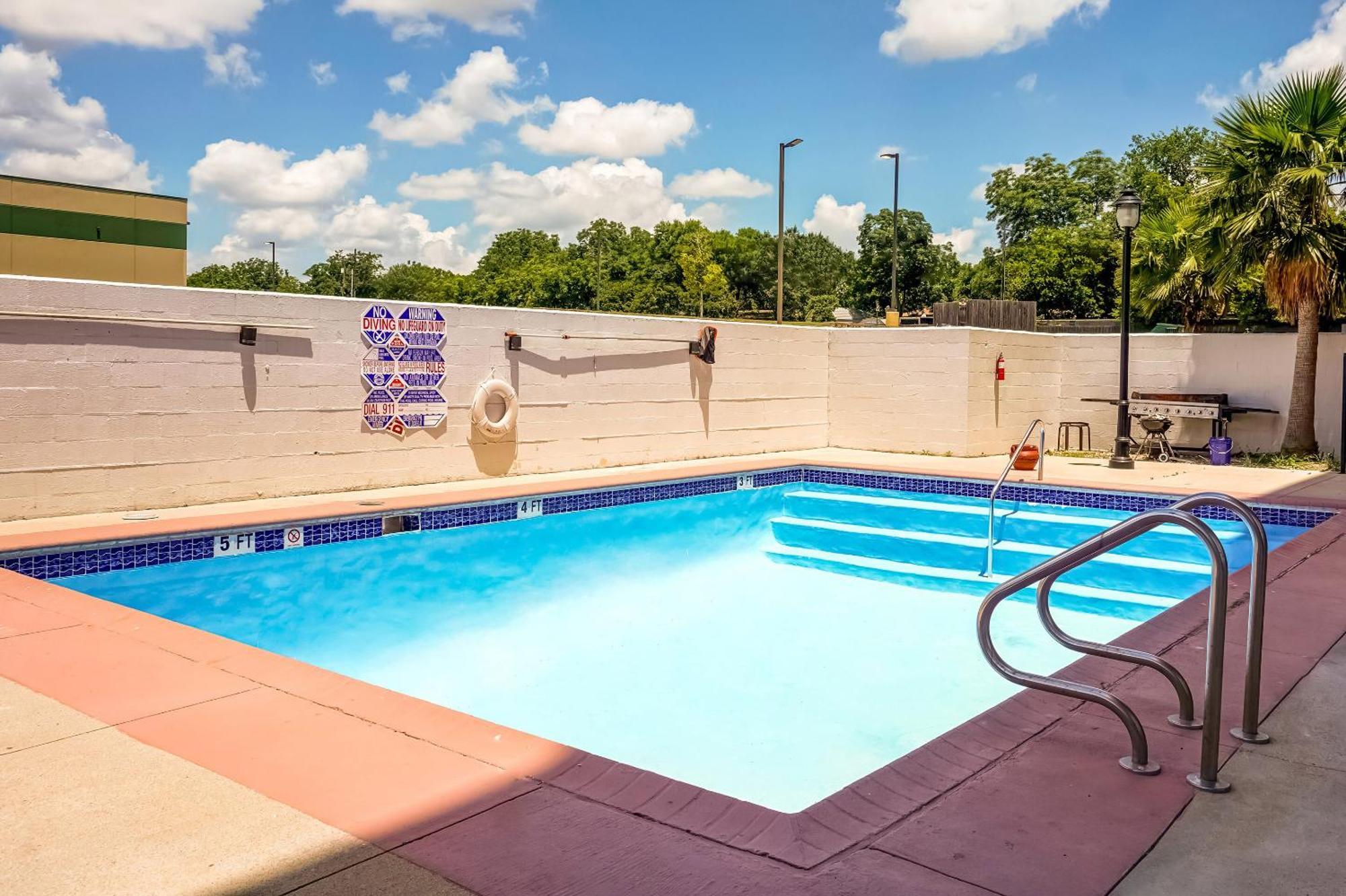 Oyo Hotel Killeen East Central (Adults Only) Exterior photo